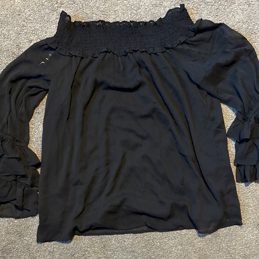 CeCe Black Off-Shoulder Blouse